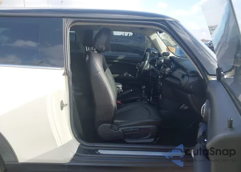 2015 Mini Hardtop Cooper from USA, damaged, VIN WMWXM5C55F3A04799